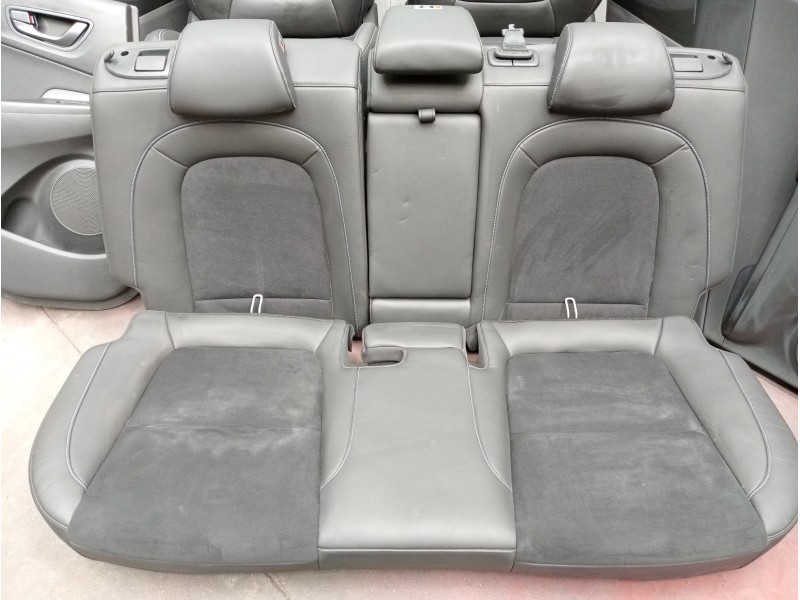 Recambio de juego asientos completo para hyundai kona n os referencia OEM IAM   ELECTRICOS
