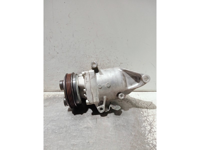 Recambio de compresor aire acondicionado para suzuki ignis (/mf) referencia OEM IAM 9520162R11 CR08D 