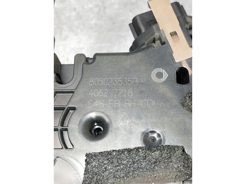 Recambio de motor cierre centralizado delantero derecho para smart forfour referencia OEM IAM 805023535R 40627218 5P