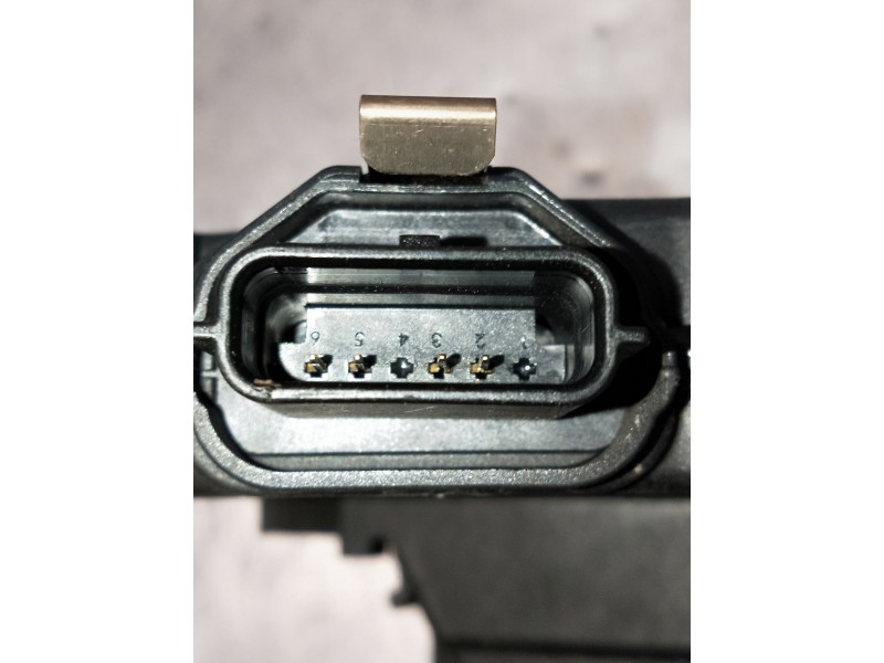 Recambio de motor cierre centralizado delantero derecho para smart forfour referencia OEM IAM 805023535R 40627218 5P