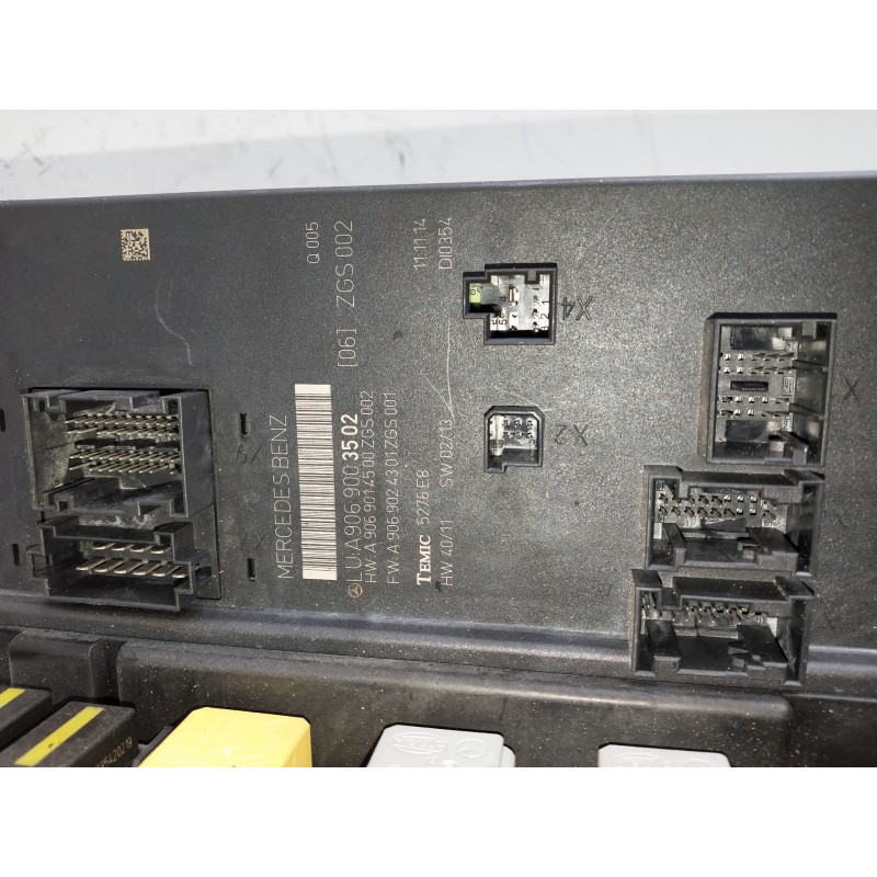 Recambio de caja reles / fusibles para mercedes sprinterii caja cerrada (desde 01.06) referencia OEM IAM A9069003502 A9069014500