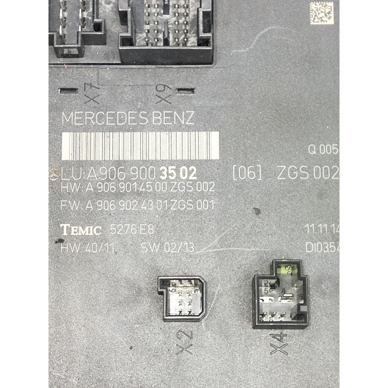 Recambio de caja reles / fusibles para mercedes sprinterii caja cerrada (desde 01.06) referencia OEM IAM A9069003502 A9069014500