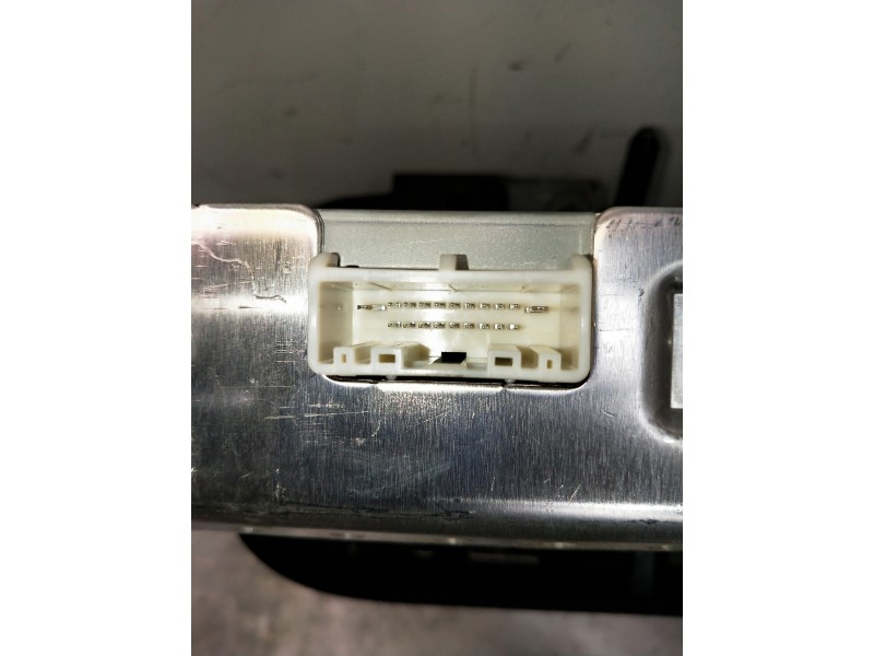 Recambio de sistema audio / radio cd para smart forfour referencia OEM IAM A4539000202 281157767R 