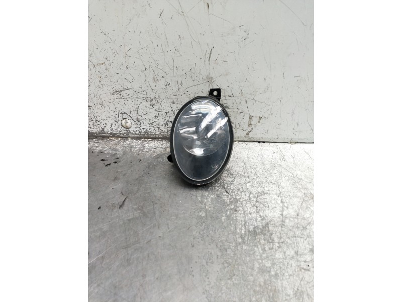 Recambio de faro antiniebla derecho para mercedes sprinterii caja cerrada (desde 01.06) referencia OEM IAM N0011250311R  