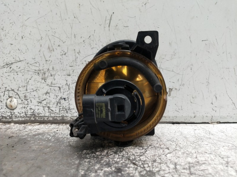 Recambio de faro antiniebla izquierdo para mercedes sprinterii caja cerrada (desde 01.06) referencia OEM IAM A906820389  