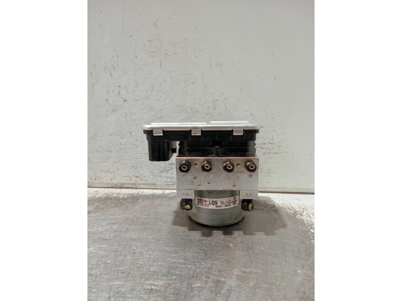 Recambio de abs para hyundai kona n os referencia OEM IAM 58900I3000 28516295113 06210922763