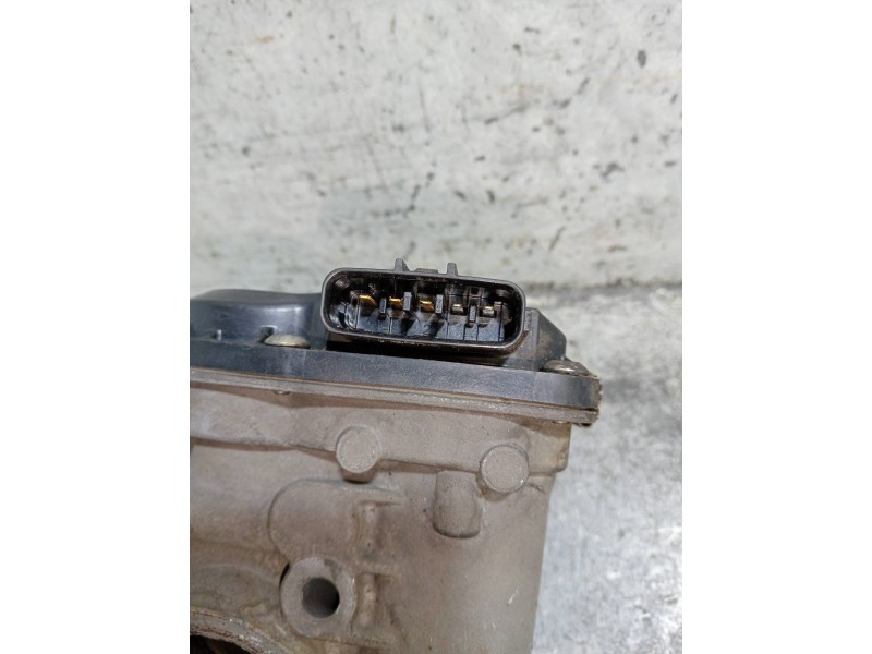 Recambio de valvula egr para nissan cabstar 09.06 referencia OEM IAM 14710MA70A 1501000013 