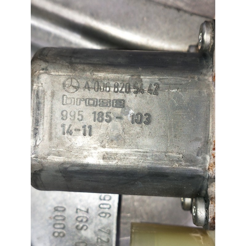 Recambio de elevalunas delantero izquierdo para mercedes sprinterii caja cerrada (desde 01.06) referencia OEM IAM A9067200046LH 