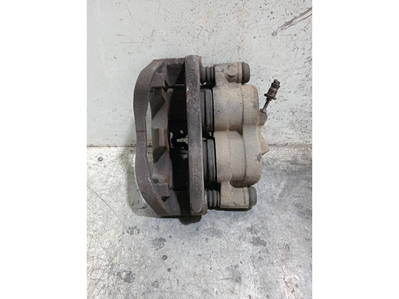 Recambio de pinza freno delantera izquierda para nissan cabstar 09.06 referencia OEM IAM   