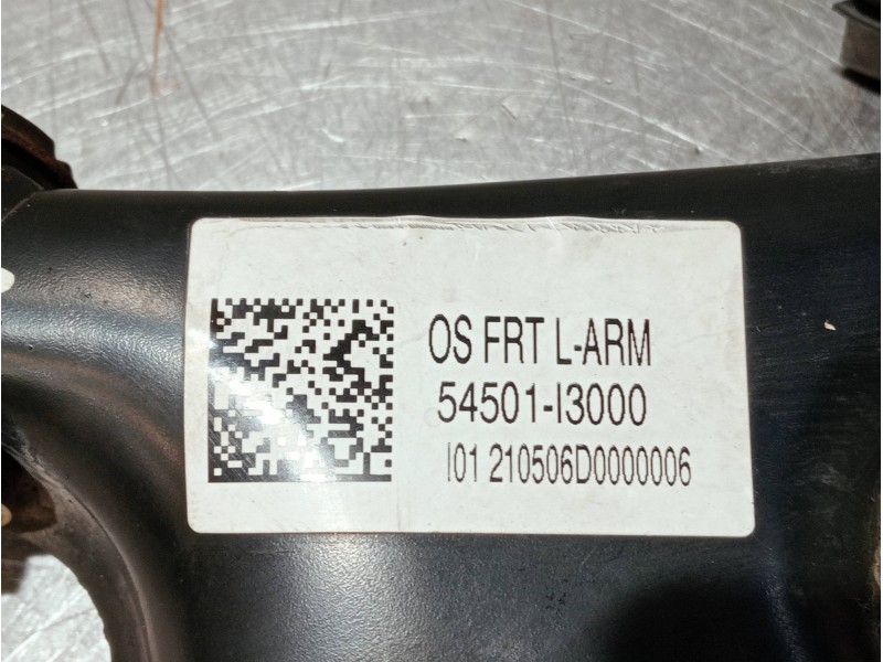 Recambio de brazo suspension inferior delantero derecho para hyundai kona n os referencia OEM IAM 54501I3000  