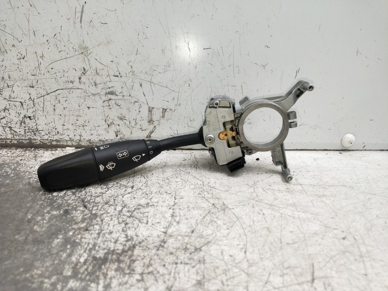 Recambio de mando limpia para mercedes sprinterii caja cerrada (desde 01.06) referencia OEM IAM A9065450310 280927 261114Q03