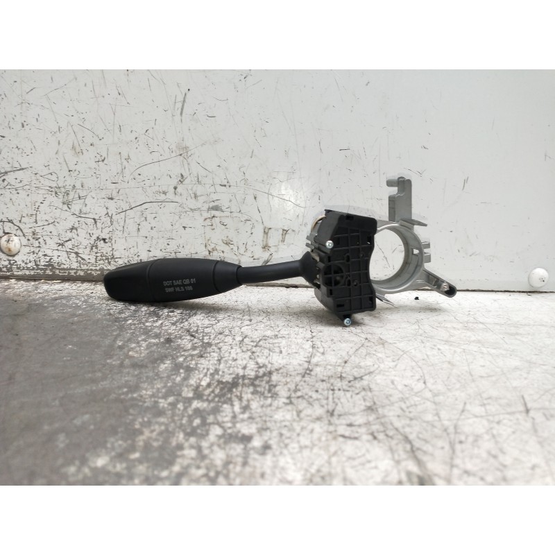 Recambio de mando limpia para mercedes sprinterii caja cerrada (desde 01.06) referencia OEM IAM A9065450310 280927 261114Q03