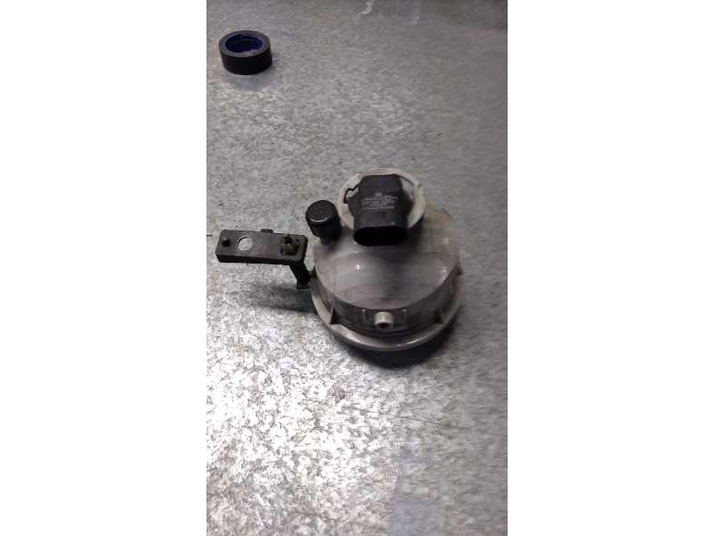 Recambio de faro antiniebla derecho para jeep cherokee (kj) 2.8 crd cat referencia OEM IAM   