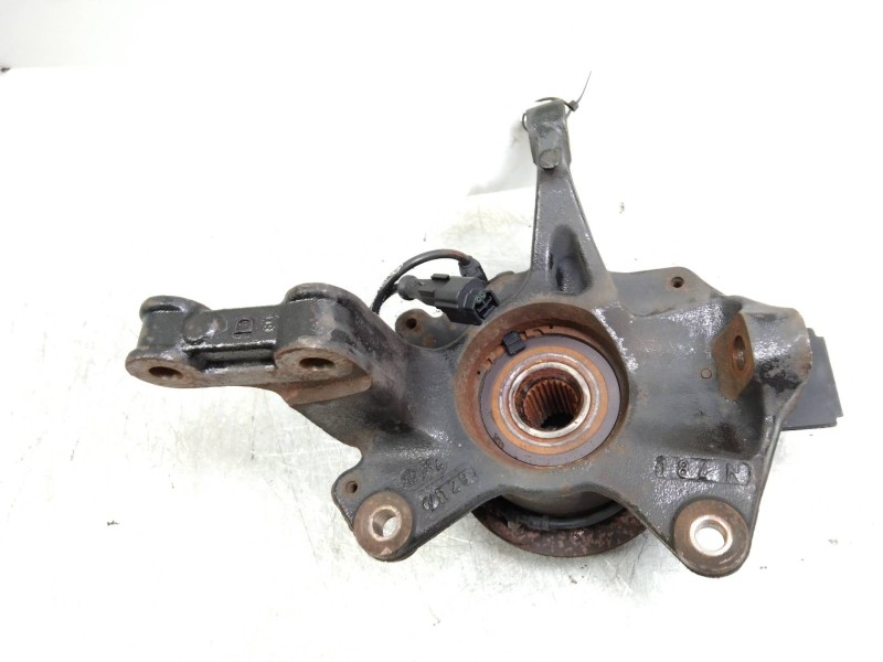Recambio de mangueta delantera derecha para renault megane iii berlina 5 p bose edition referencia OEM IAM   
