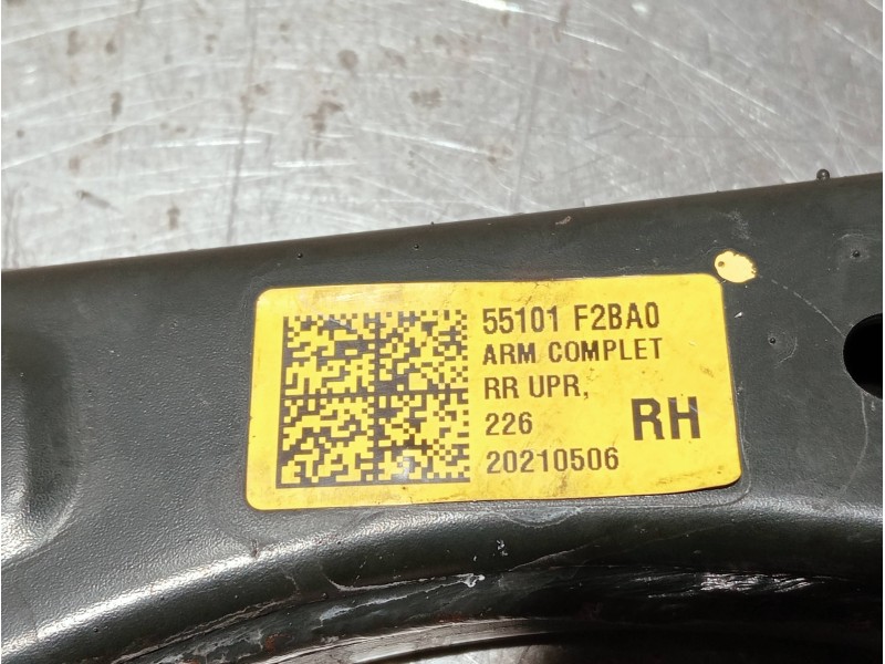Recambio de brazo suspension superior trasero derecho para hyundai kona n os referencia OEM IAM 55101F2BA0  