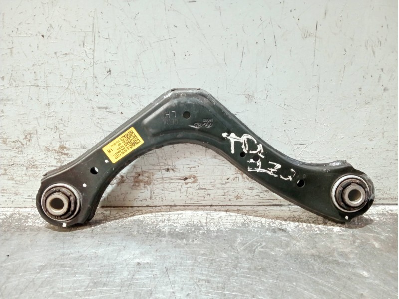 Recambio de brazo suspension superior trasero izquierdo para hyundai kona n os referencia OEM IAM 55101F2BA0  