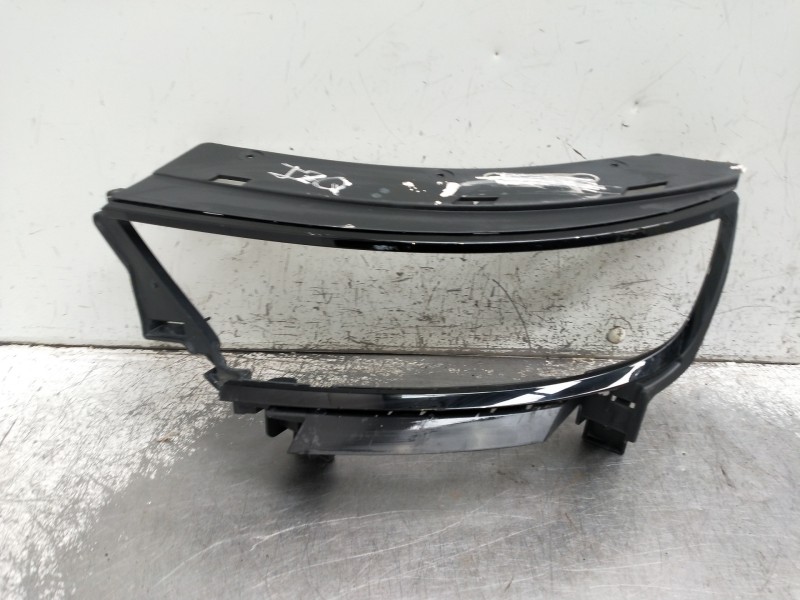 Recambio de soporte faro izquierdo para opel mokka gs line referencia OEM IAM   
