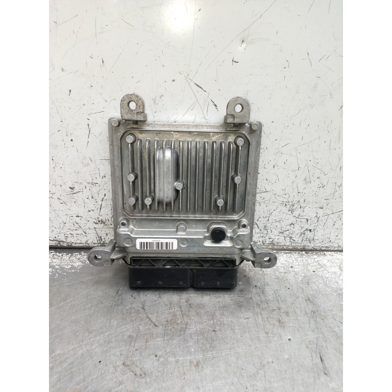Recambio de centralita motor uce para mercedes sprinterii caja cerrada (desde 01.06) referencia OEM IAM A6519003203 A6519012902 