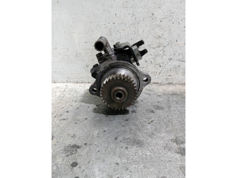 Recambio de bomba direccion para nissan cabstar 09.06 referencia OEM IAM   