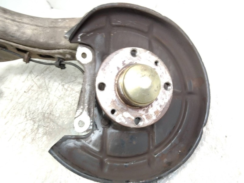 Recambio de mangueta trasera derecha para lancia lybra berlina 1.8 referencia OEM IAM   