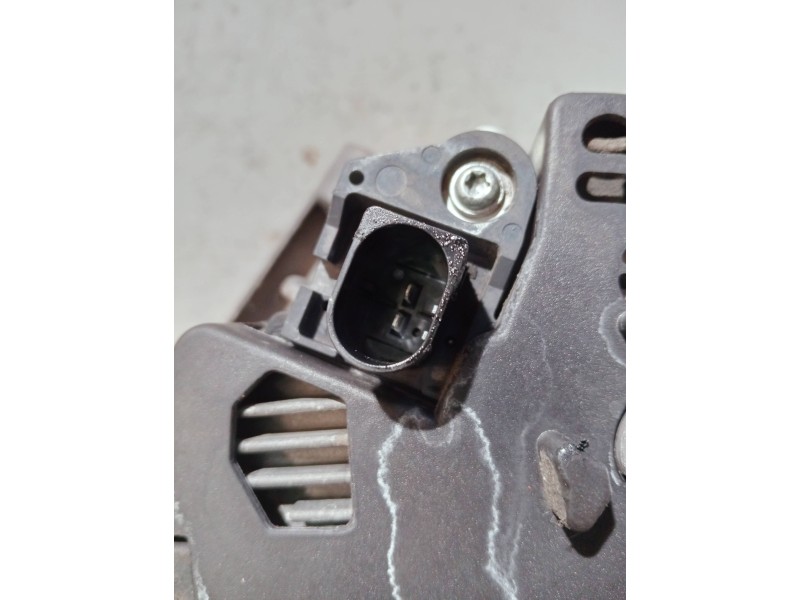 Recambio de alternador para fiat ducato caja cerrada 33 (06.2006 =>) referencia OEM IAM CGB14791  