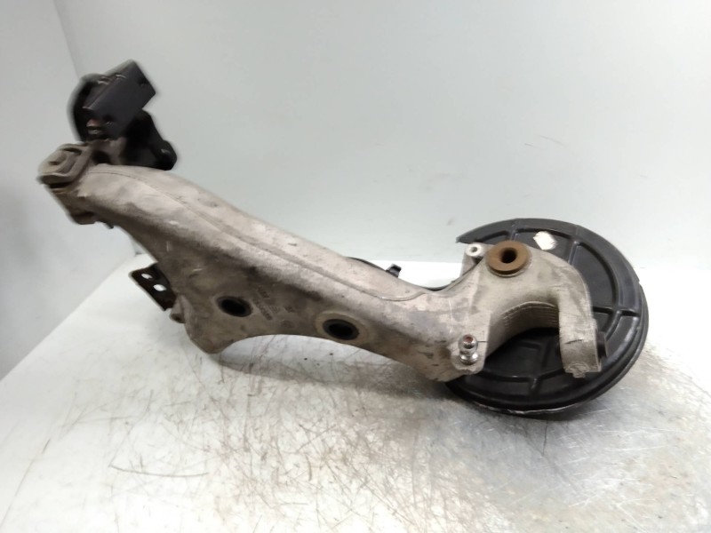 Recambio de mangueta trasera derecha para lancia lybra berlina 1.8 referencia OEM IAM   