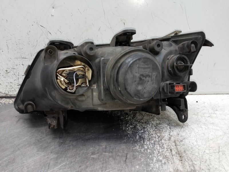 Recambio de faro derecho para saab 9-3 sport hatch referencia OEM IAM   