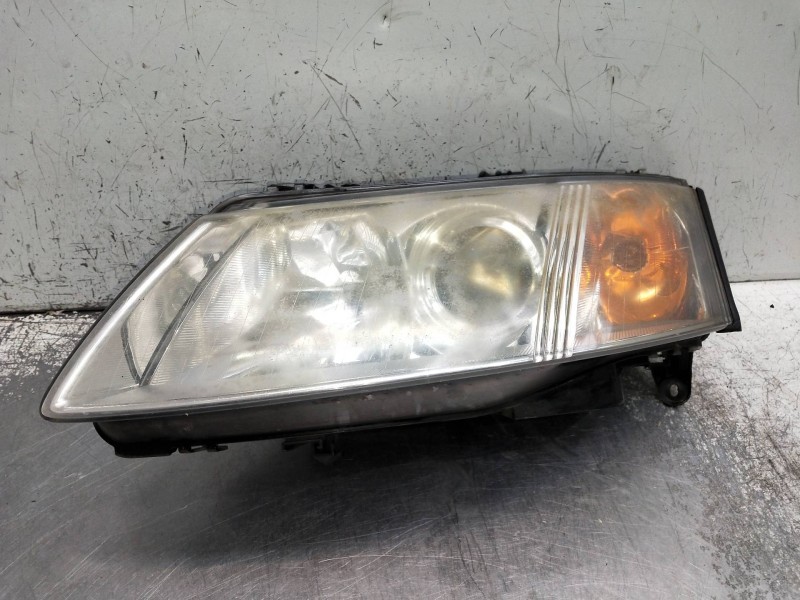 Recambio de faro izquierdo para saab 9-3 sport hatch referencia OEM IAM   