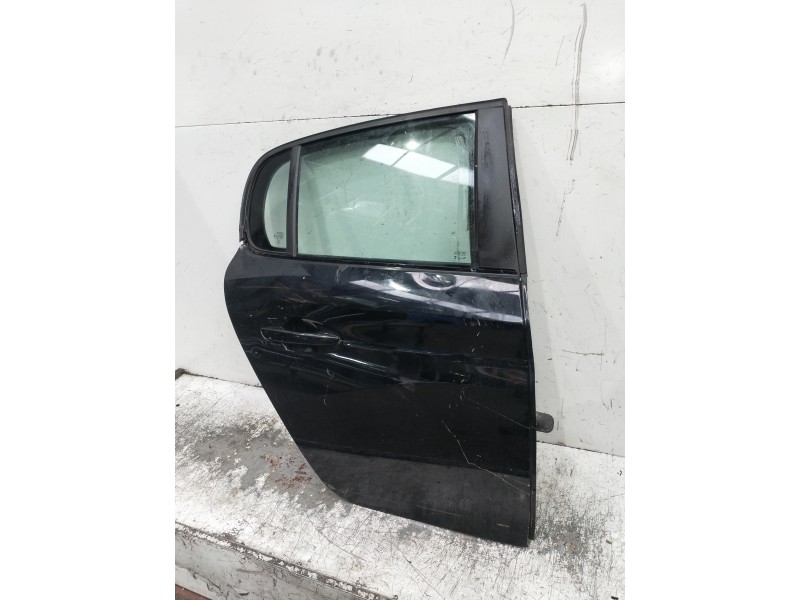 Recambio de puerta trasera derecha para peugeot 208 (p2) referencia OEM IAM   5P