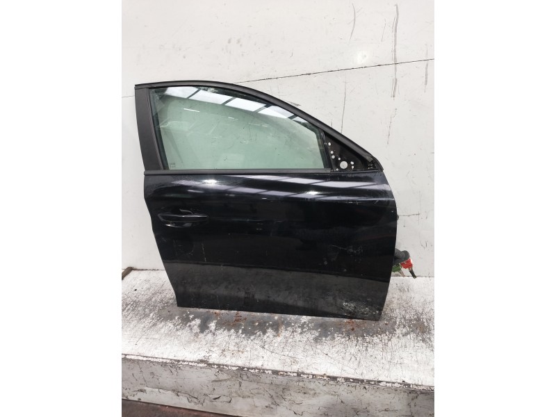 Recambio de puerta delantera derecha para peugeot 208 (p2) referencia OEM IAM   5P