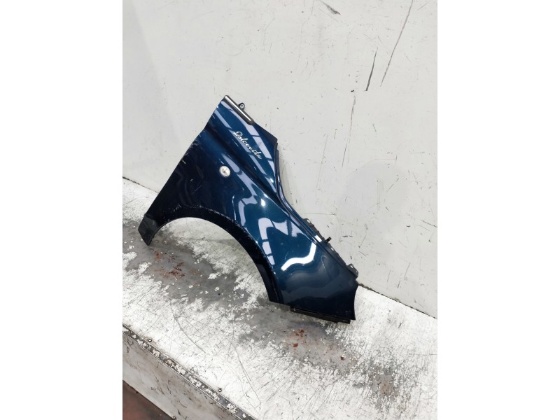 Recambio de aleta delantera derecha para fiat 500 312 1.0 hybrid referencia OEM IAM   