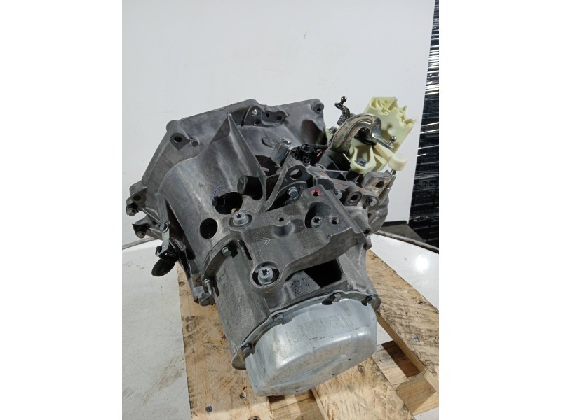 Recambio de caja cambios para citroen c4 cactus referencia OEM IAM 20TE27 73448091B 5V