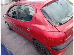 peugeot 206 berlina del año 2000 2
