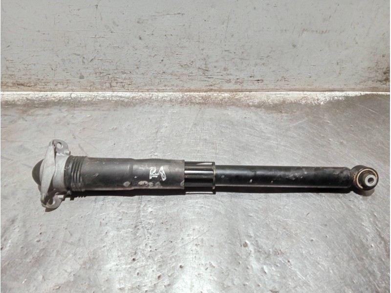 Recambio de amortiguador trasero derecho para volkswagen golf viii gti cd1 clubsport referencia OEM IAM 5WA512011EF  