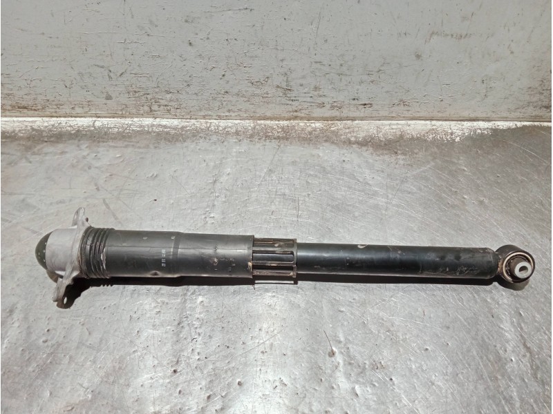 Recambio de amortiguador trasero izquierdo para volkswagen golf viii gti cd1 clubsport referencia OEM IAM 5WA512011EF  