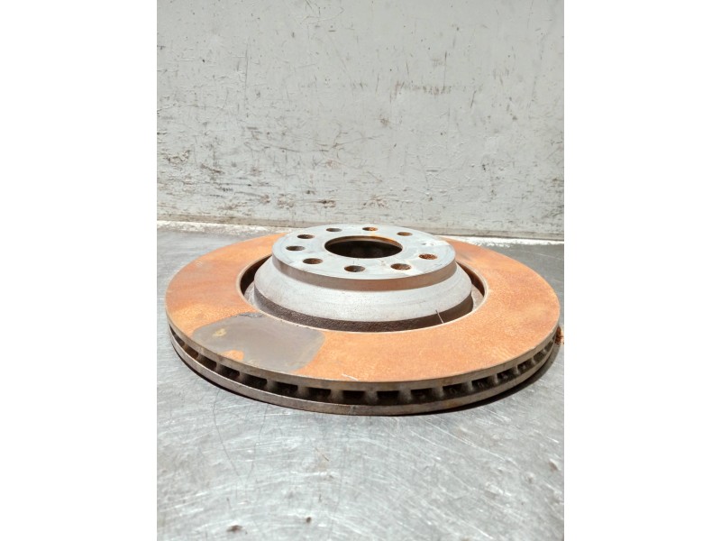 Recambio de disco freno trasero para volkswagen golf viii gti cd1 clubsport referencia OEM IAM   
