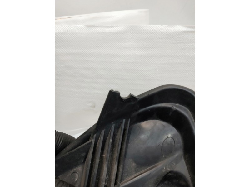 Recambio de faro derecho para kia rio 1.5 crdi ex1 referencia OEM IAM   PATILLA ROTA VER FOTOS