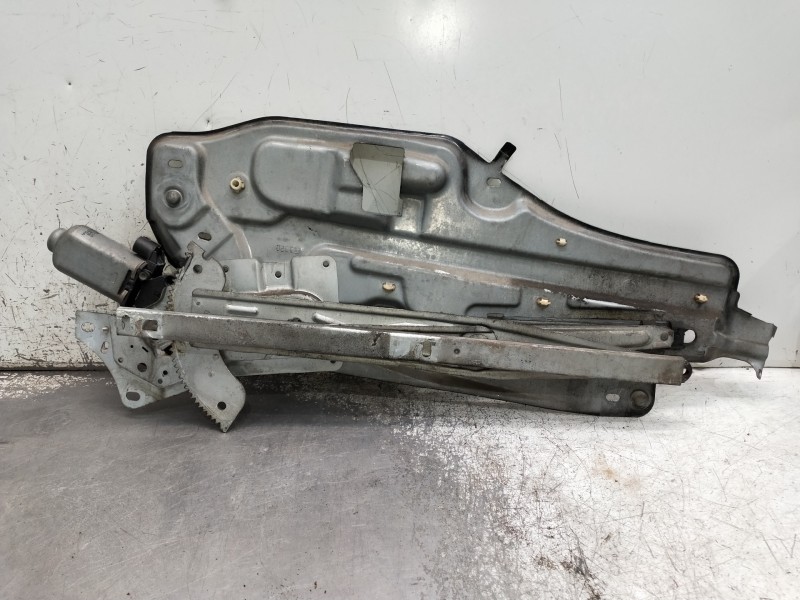 Recambio de elevalunas delantero izquierdo para renault laguna (b56) referencia OEM IAM 400370A  5P