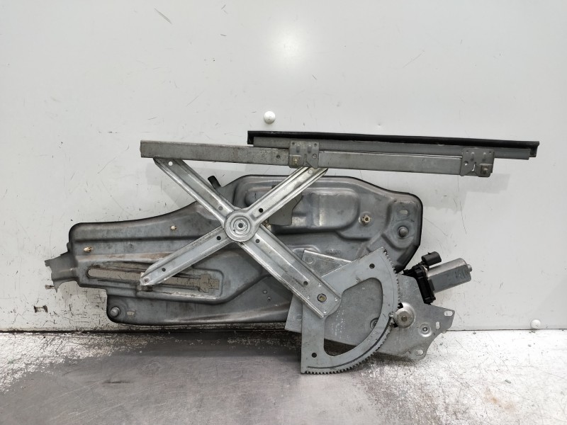 Recambio de elevalunas delantero derecho para renault laguna (b56) referencia OEM IAM D232804RA0839 031008 5P