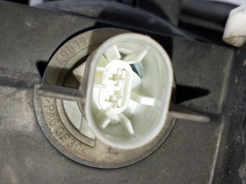 Recambio de faro izquierdo para opel astra g berlina referencia OEM IAM 1EG00764031  