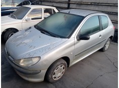 peugeot 206 berlina del año 2000