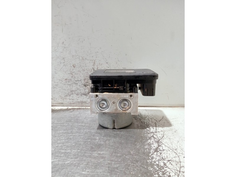 Recambio de abs para audi a3 sedán (8vm) referencia OEM IAM 5Q0614517CG 10022009984 10091643263
