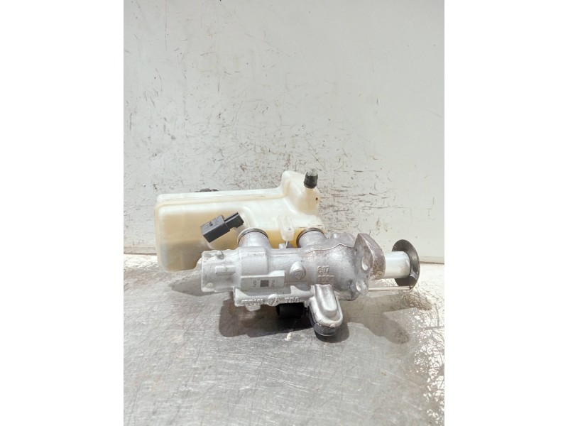 Recambio de bomba freno para audi a3 sedán (8vm) referencia OEM IAM 5Q1611301C 32668423 