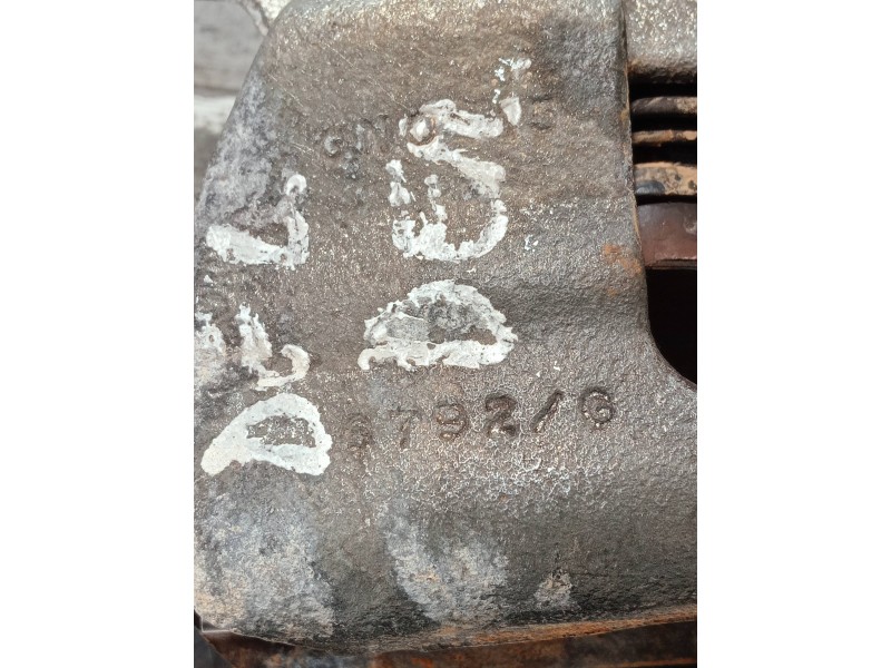 Recambio de pinza freno delantera derecha para audi a3 sedán (8vm) referencia OEM IAM 6792G  
