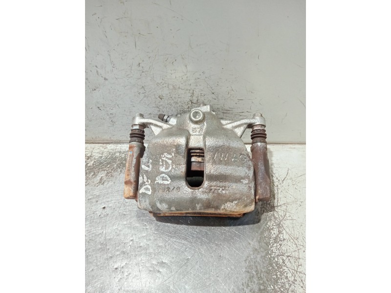 Recambio de pinza freno delantera derecha para audi a3 sedán (8vm) referencia OEM IAM 6792G  