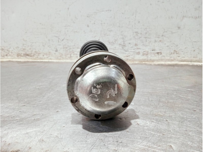 Recambio de transmision delantera izquierda para audi a3 sedán (8vm) referencia OEM IAM 5Q0407271H  