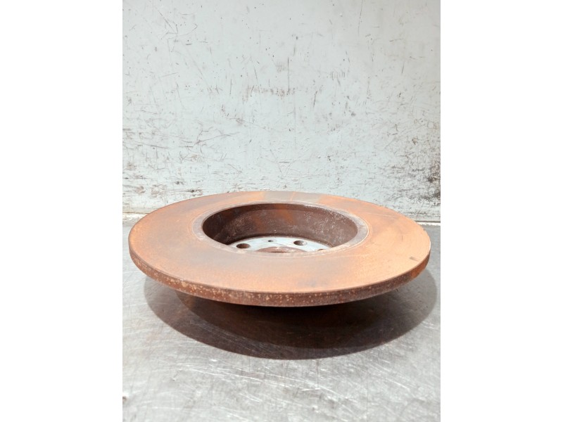 Recambio de disco freno trasero para audi a3 sedán (8vm) referencia OEM IAM   