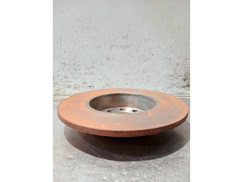 Recambio de disco freno trasero para audi a3 sedán (8vm) referencia OEM IAM   