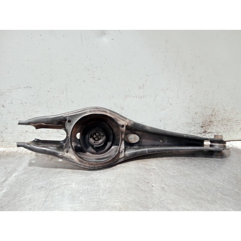 Recambio de brazo suspension inferior trasero derecho para audi a3 sedán (8vm) referencia OEM IAM 5Q0505311D  