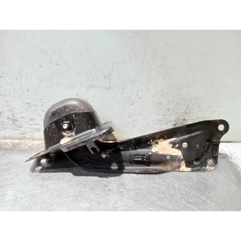 Recambio de brazo suspension superior trasero derecho para audi a3 sedán (8vm) referencia OEM IAM 5Q0505226C  